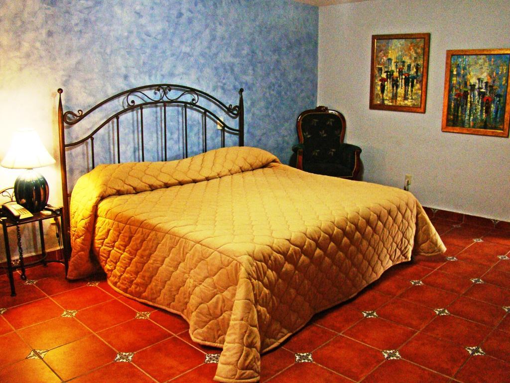 Hotel Colonnade Nicaragua Managua Room photo