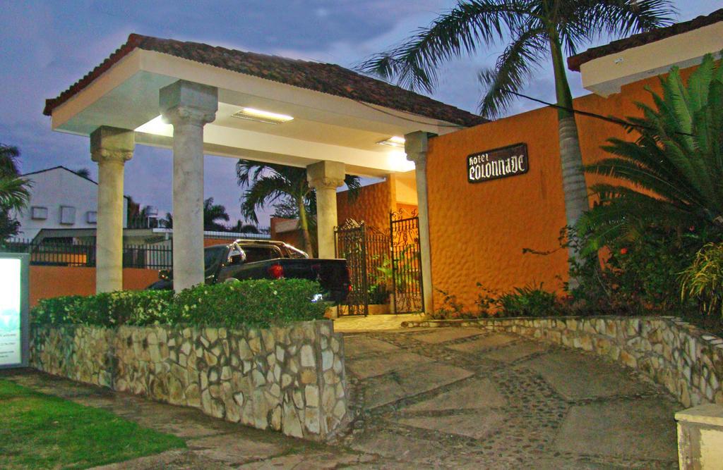Hotel Colonnade Nicaragua Managua Exterior photo