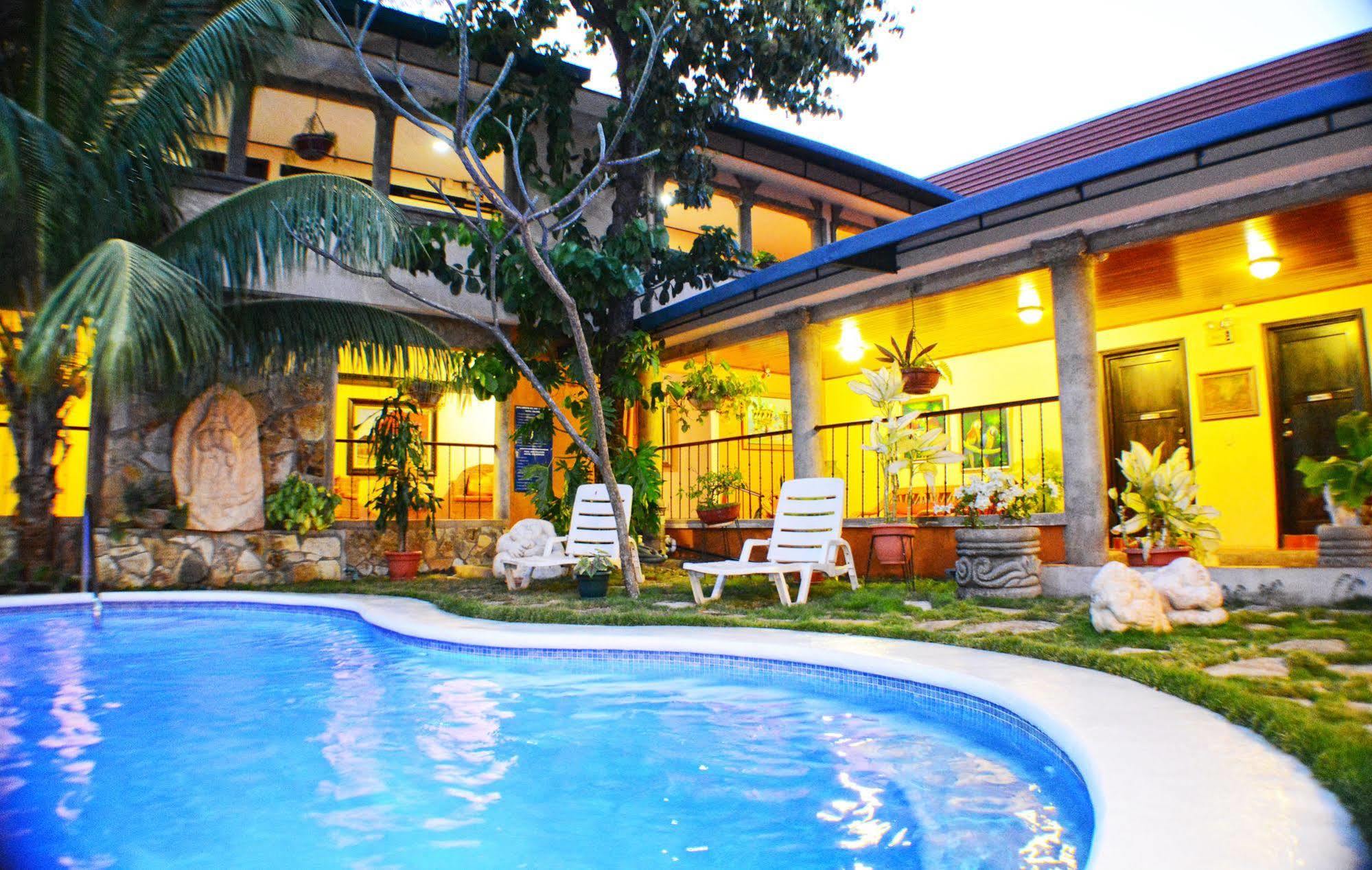 Hotel Colonnade Nicaragua Managua Exterior photo